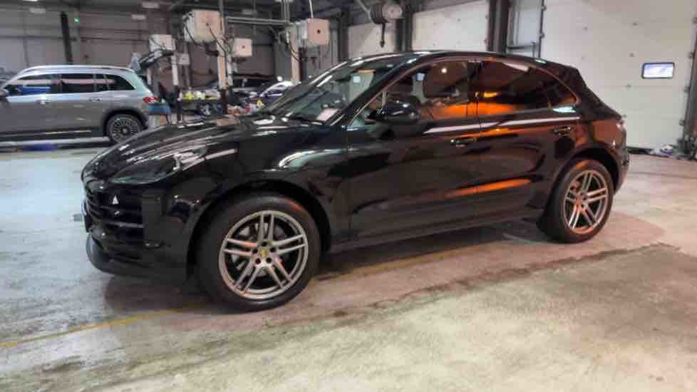 More views of Porsche Macan