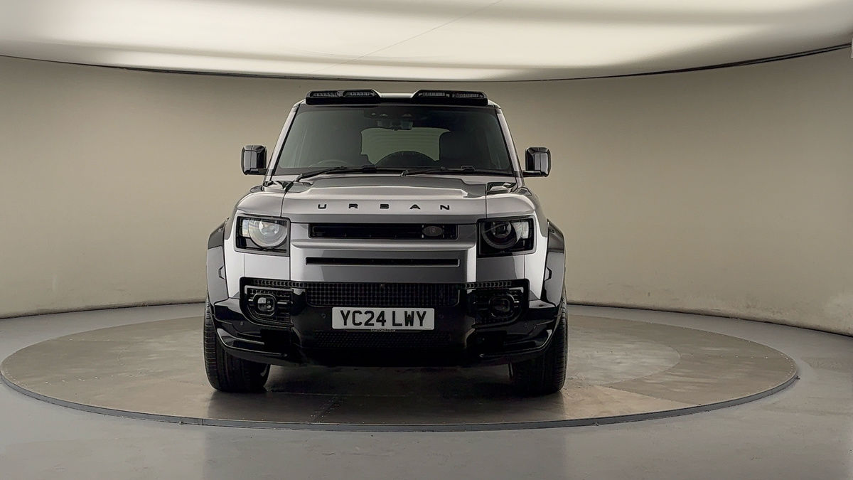 Land Rover Defender 110 Urban Image 3