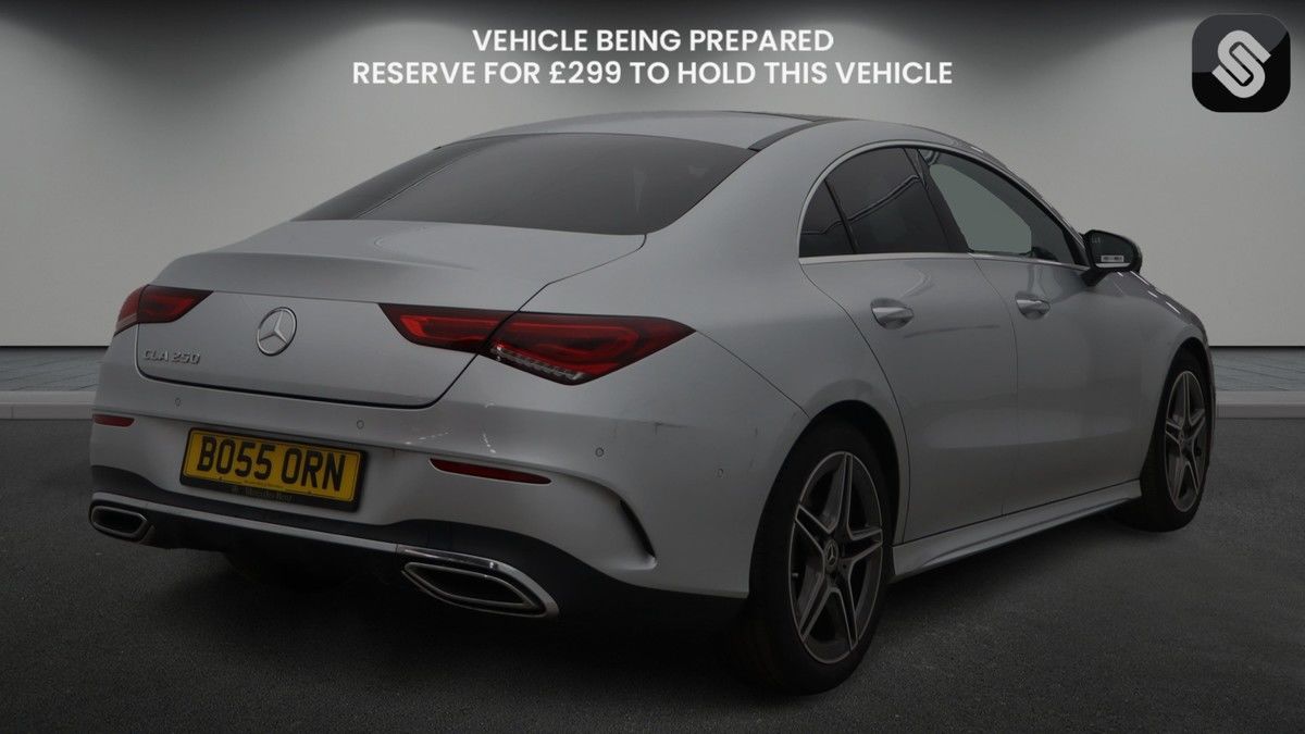 Mercedes-Benz CLA Image 4