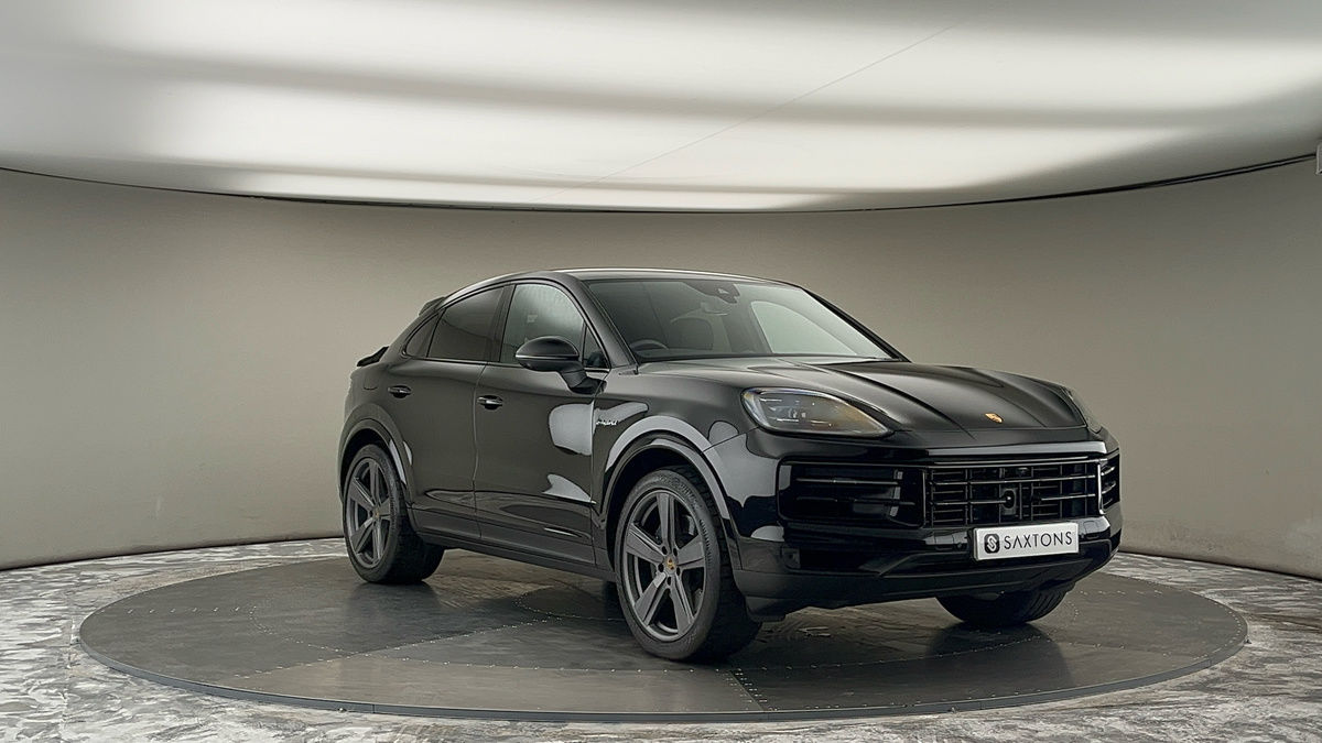 Porsche Cayenne Sticky Header Image