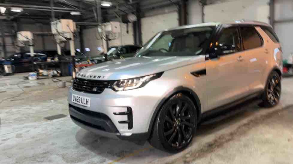 More views of Land Rover Discovery