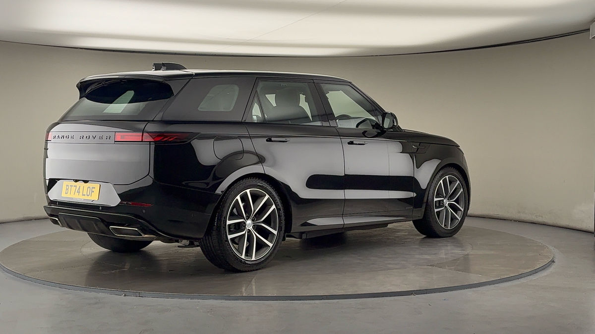 Land Rover Range Rover Sport Image 21