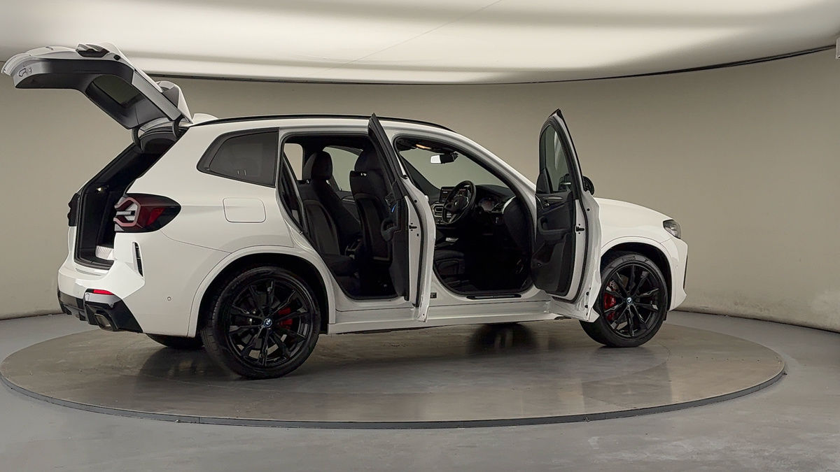 More views of BMW X3