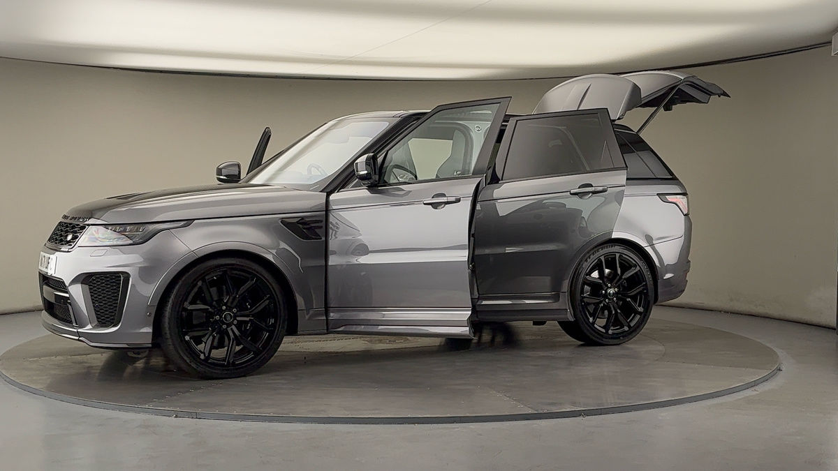 More views of Land Rover Range Rover Sport