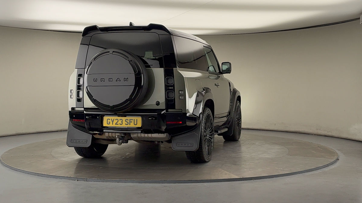More views of Land Rover Defender 90