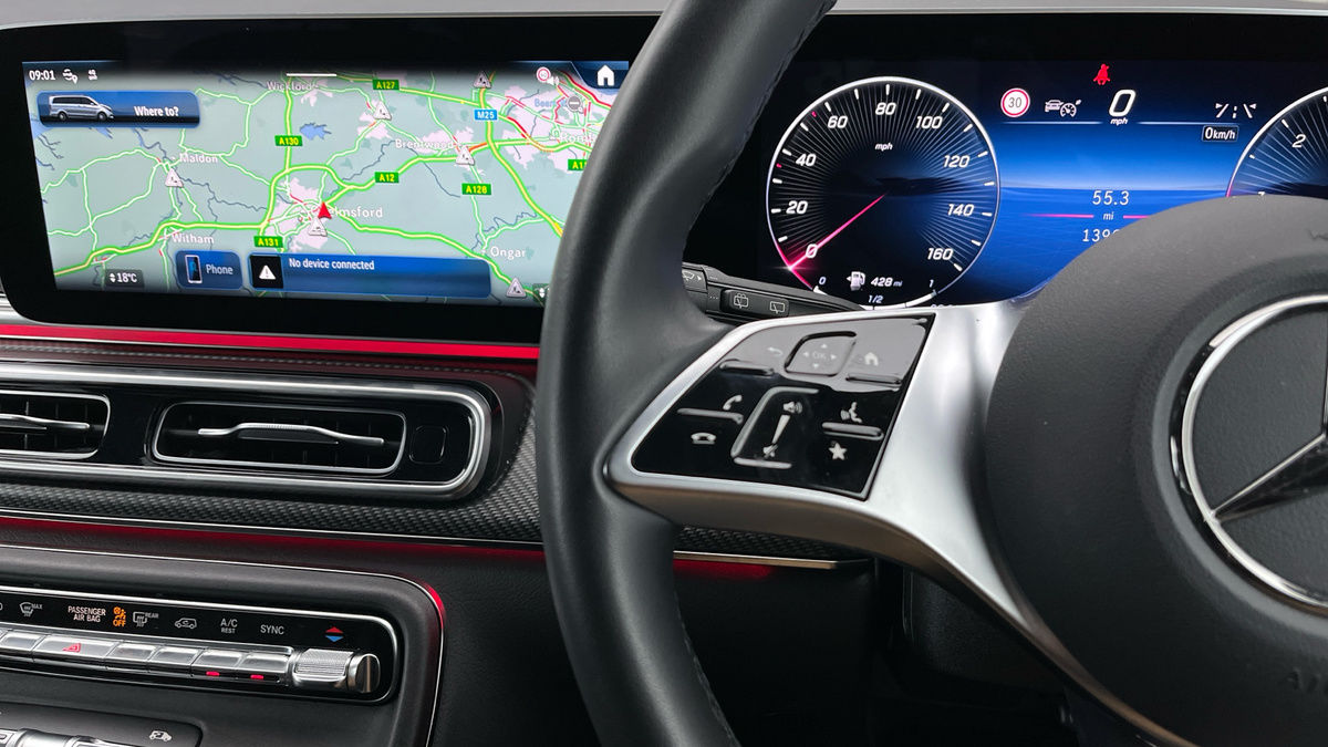 Mercedes-Benz V Class Image 13