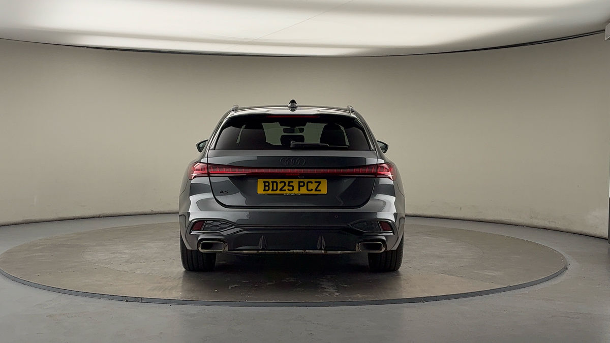 Audi A5 Avant Image 4