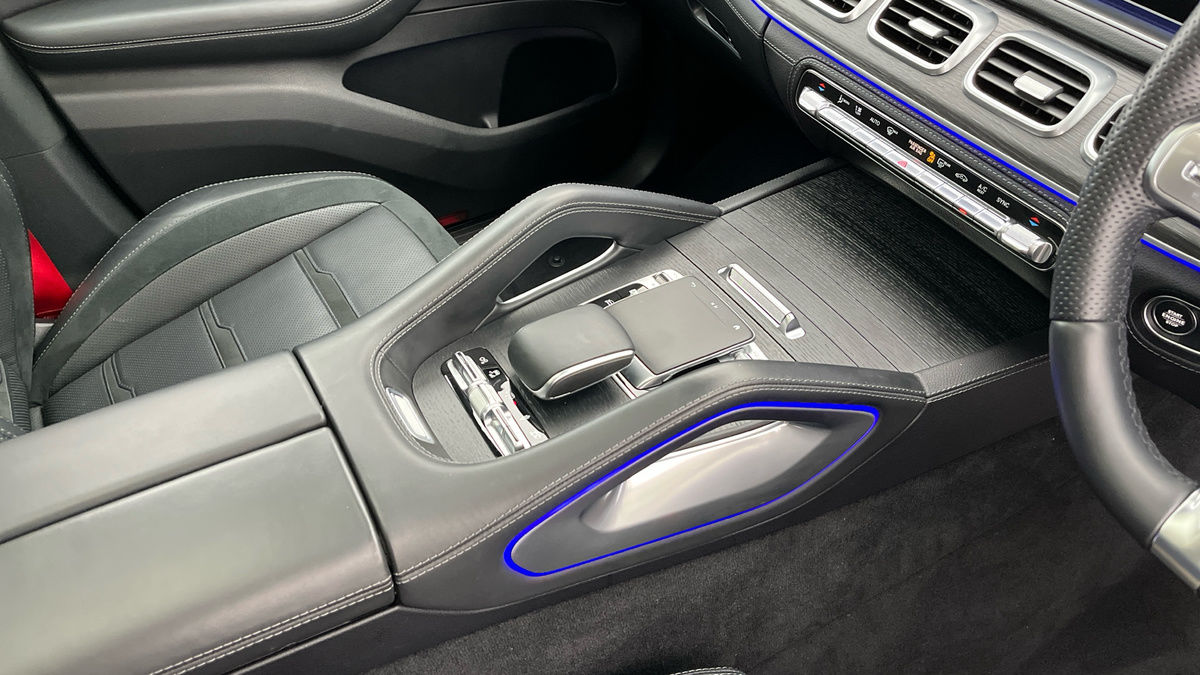 Mercedes-Benz GLE Image 18