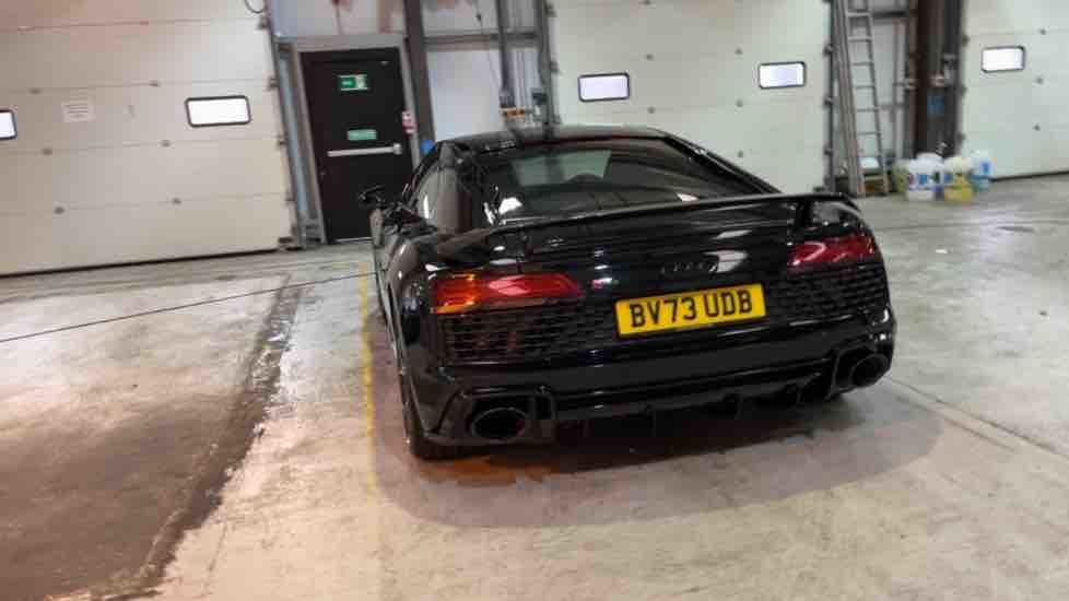 More views of Audi R8