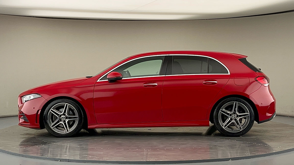 Mercedes-Benz A Class Image 15