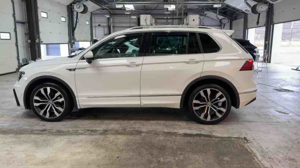 More views of Volkswagen Tiguan