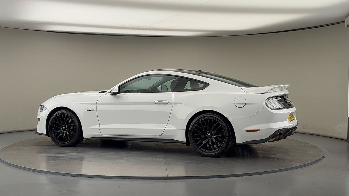 More views of Ford Mustang