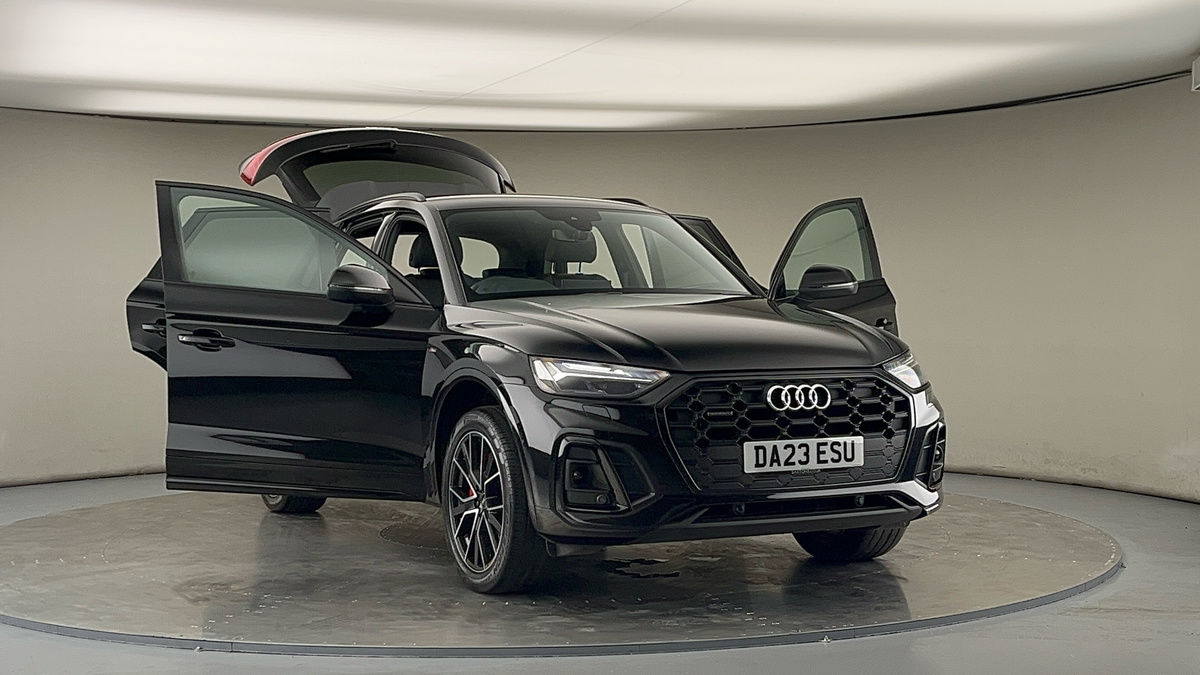 More views of Audi Q5