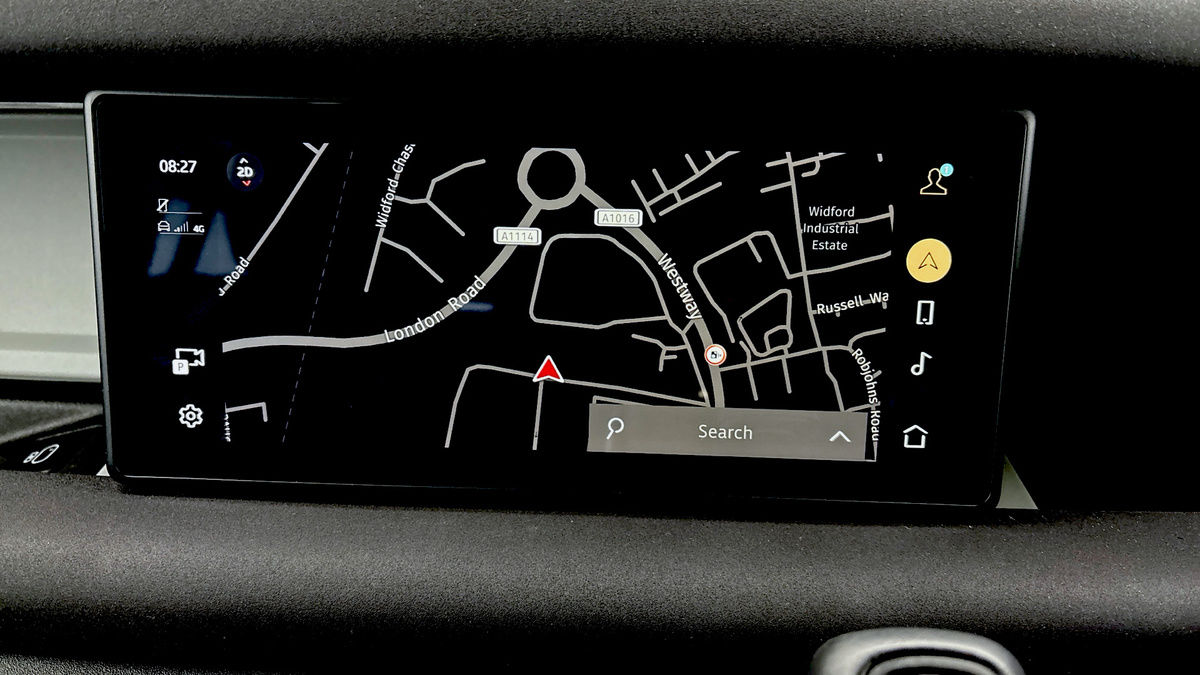 Land Rover Defender 90 Image 17