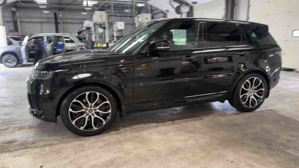 More views of Land Rover Range Rover Sport