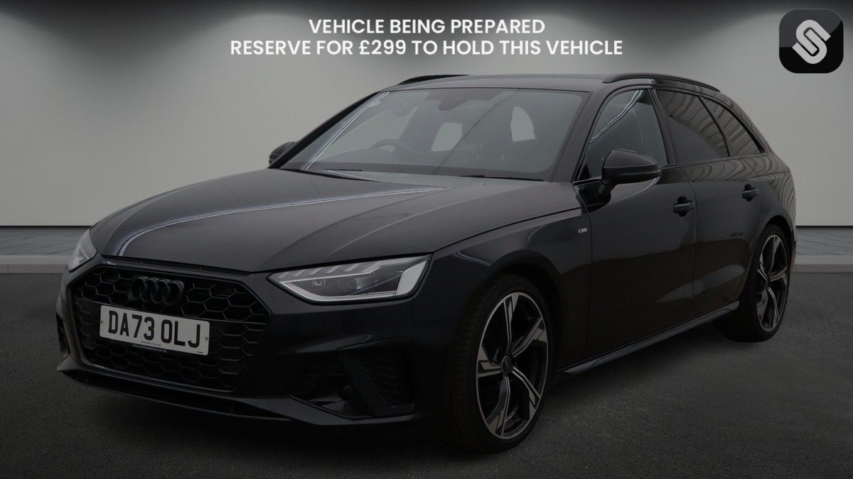 Audi A4 Avant Image 2