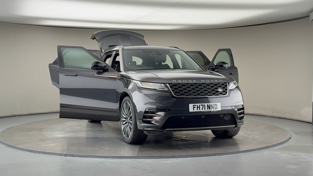 More views of Land Rover Range Rover Velar