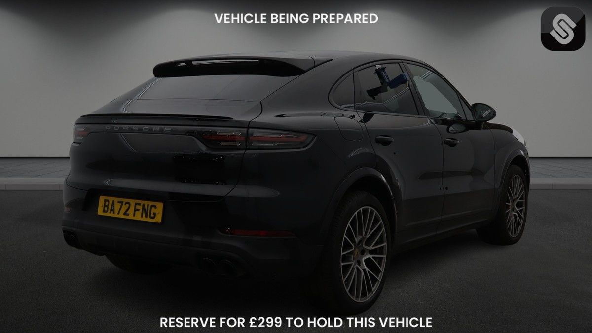 Porsche Cayenne Image 4