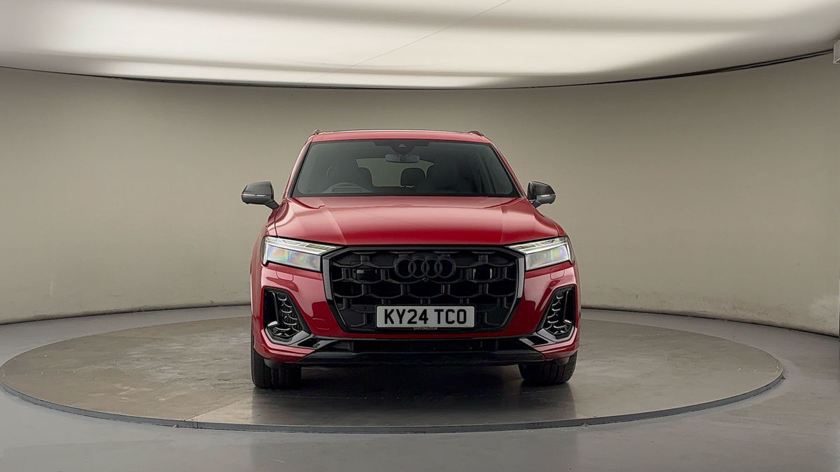 More views of Audi Q7