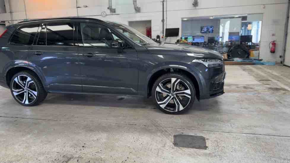 More views of Volvo XC90
