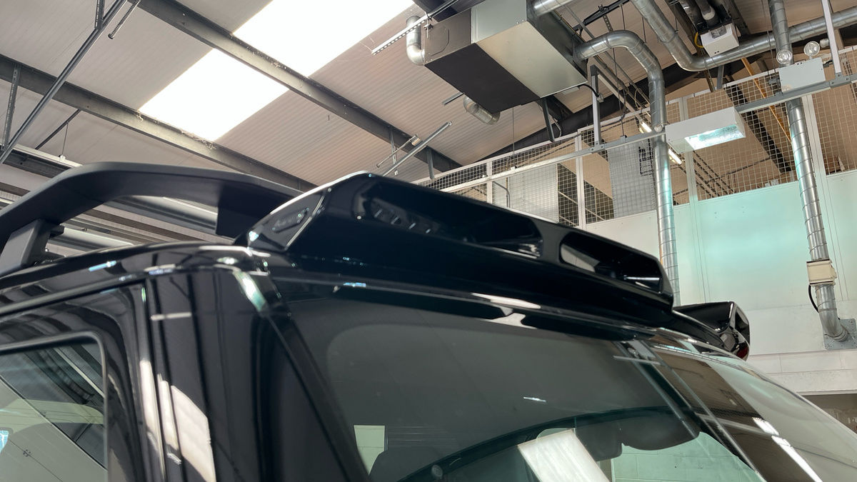 Land Rover Defender 110 Urban Image 47