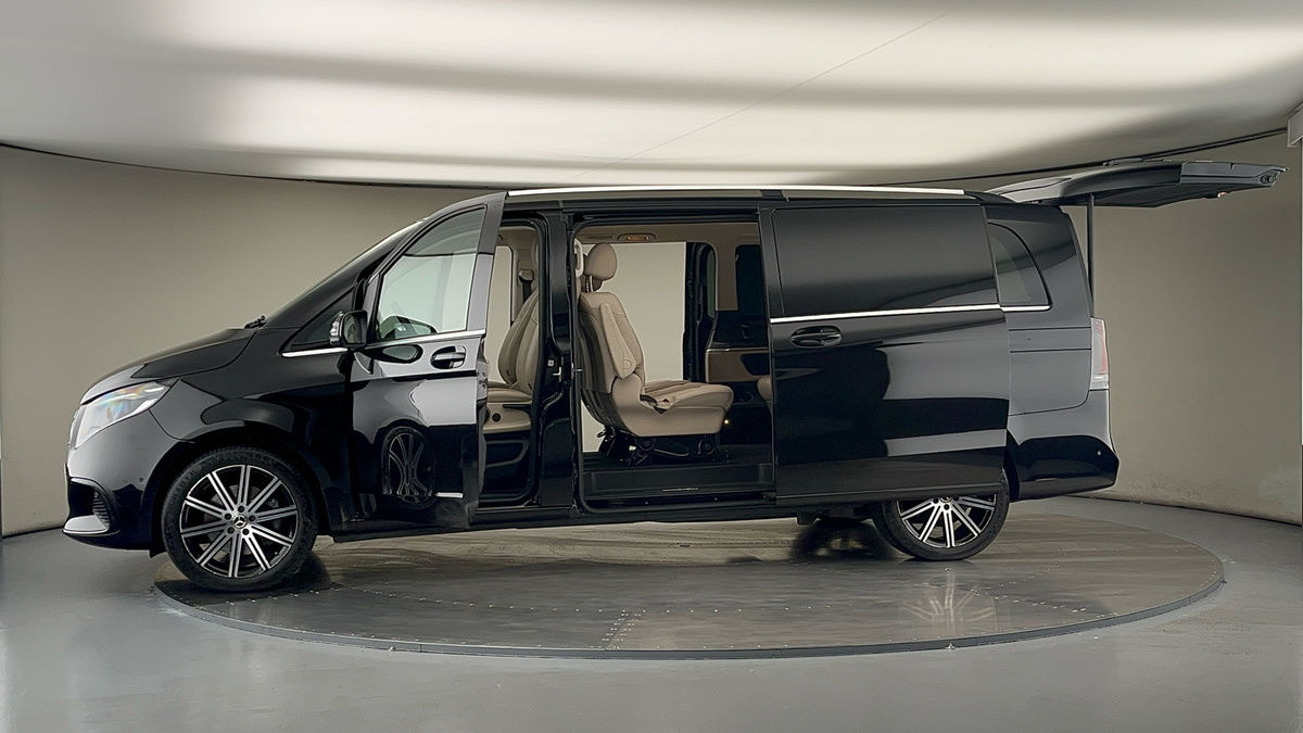 More views of Mercedes-Benz V Class