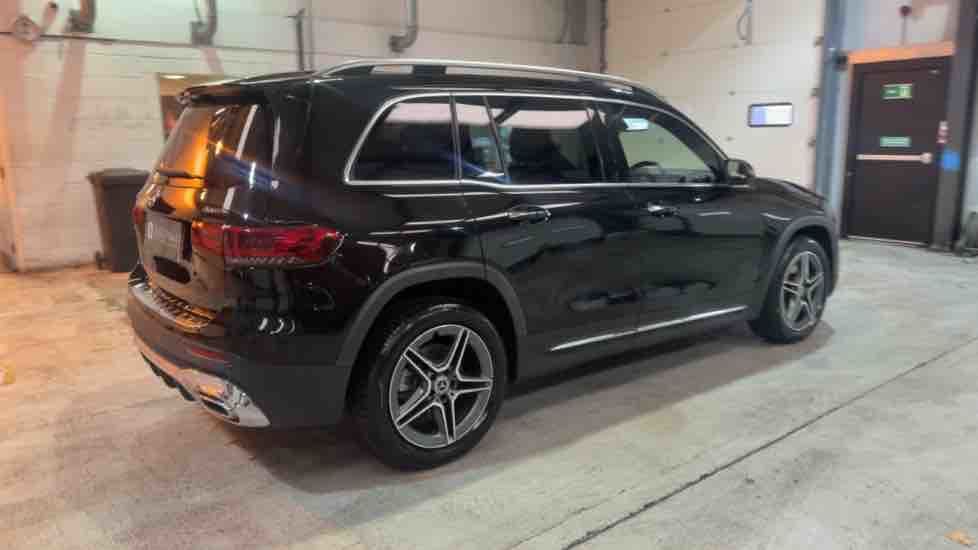 More views of Mercedes-Benz GLB