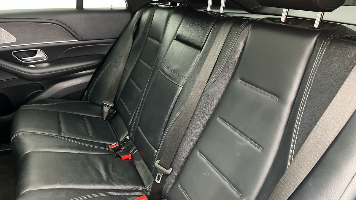 Mercedes-Benz GLE Image 8