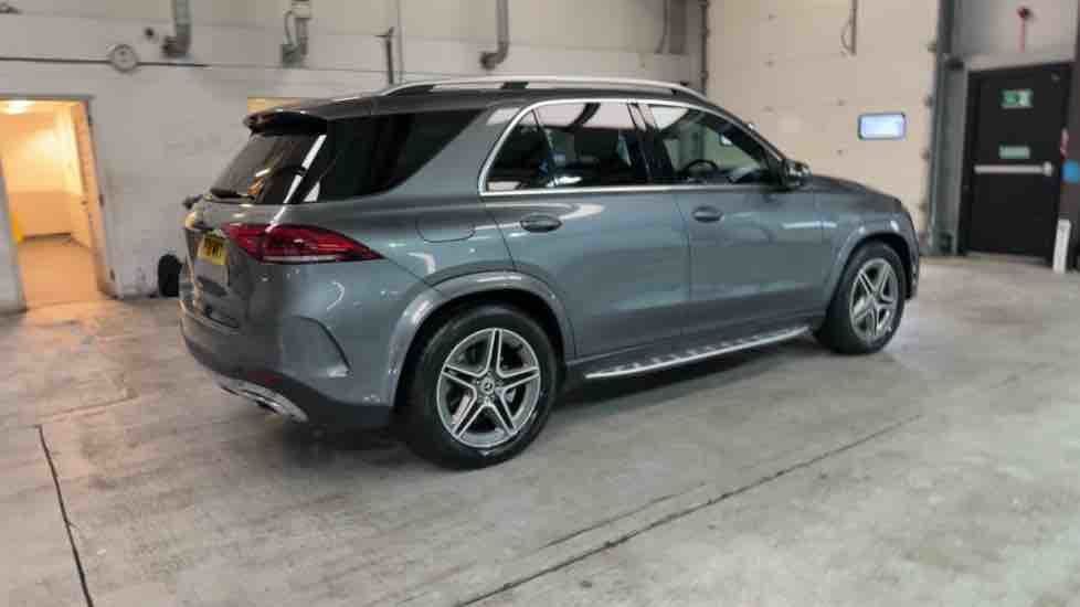 More views of Mercedes-Benz GLE