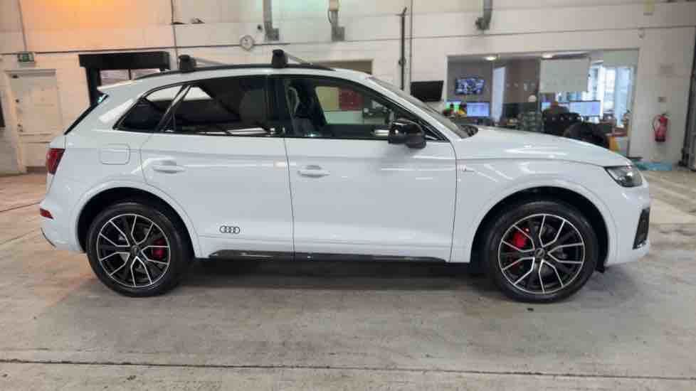 More views of Audi Q5
