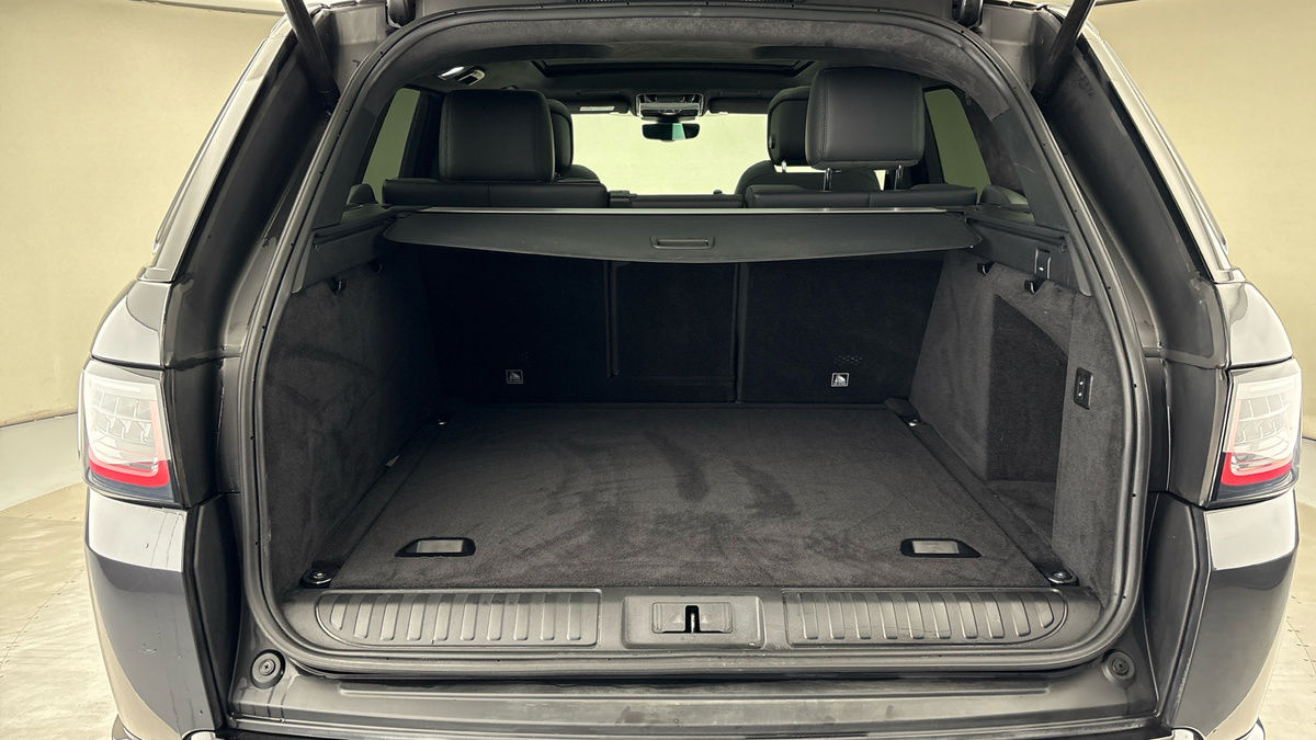 Land Rover Range Rover Sport Image 11