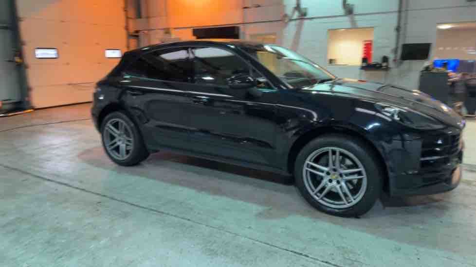 More views of Porsche Macan