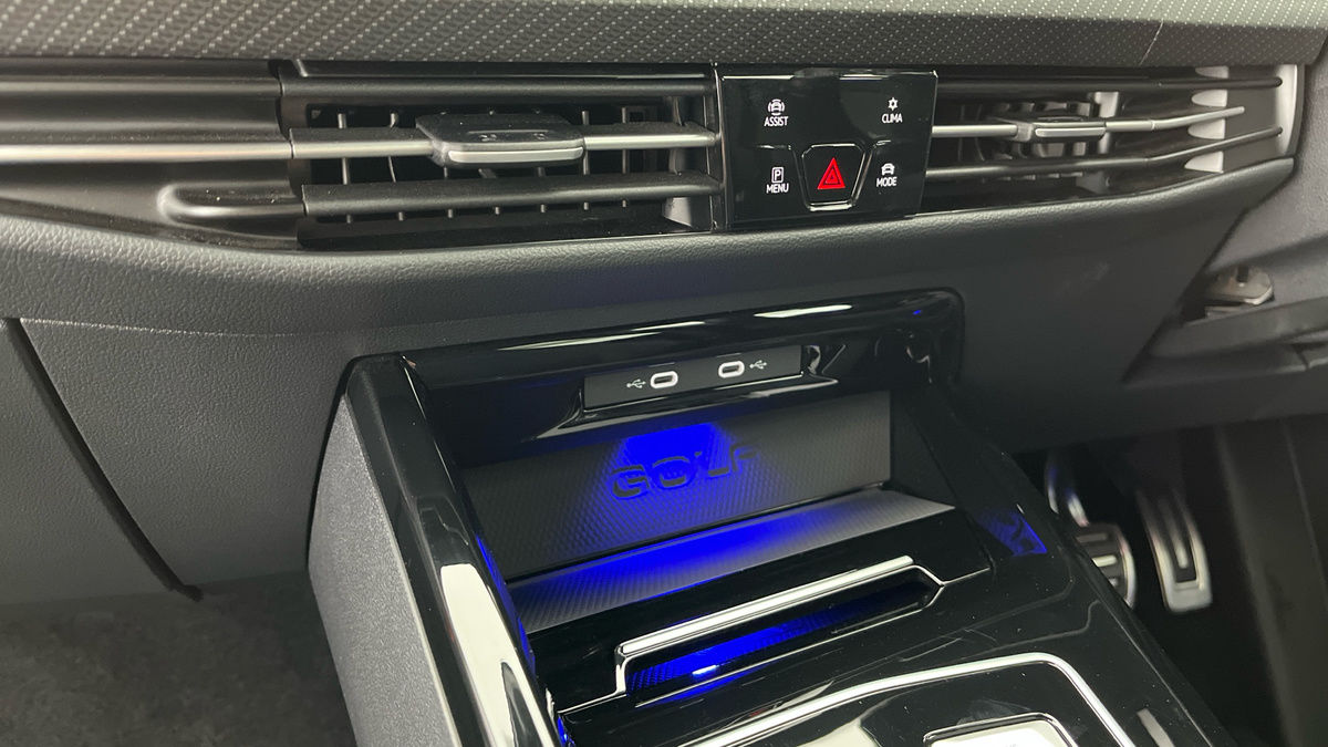 Volkswagen Golf Image 6