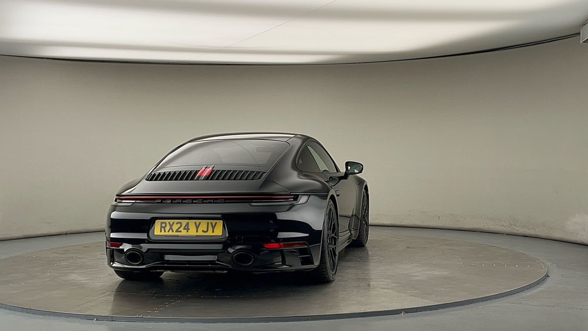 More views of Porsche 911