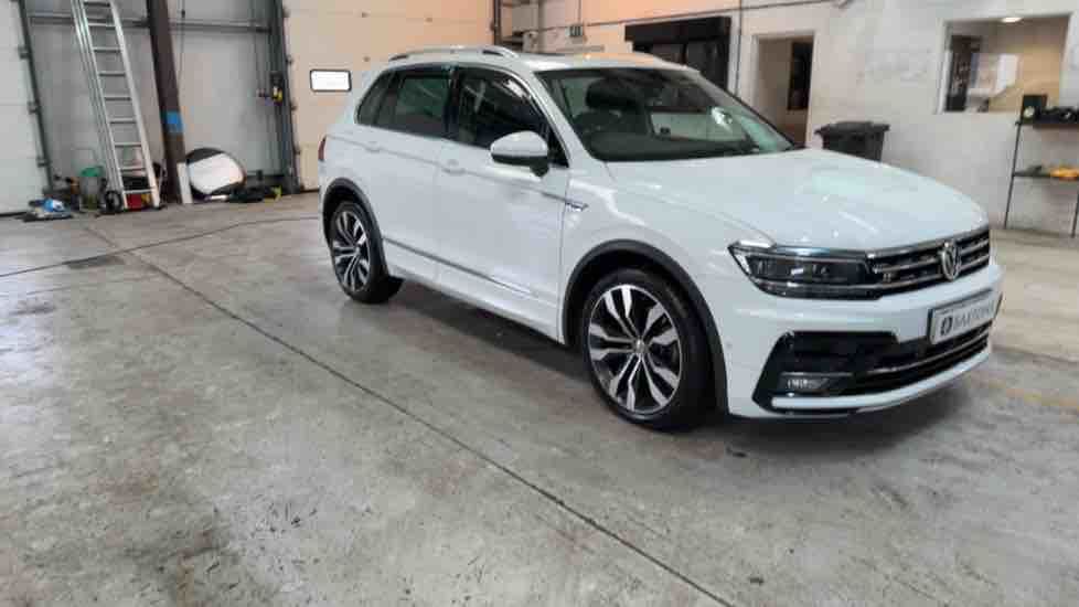 More views of Volkswagen Tiguan