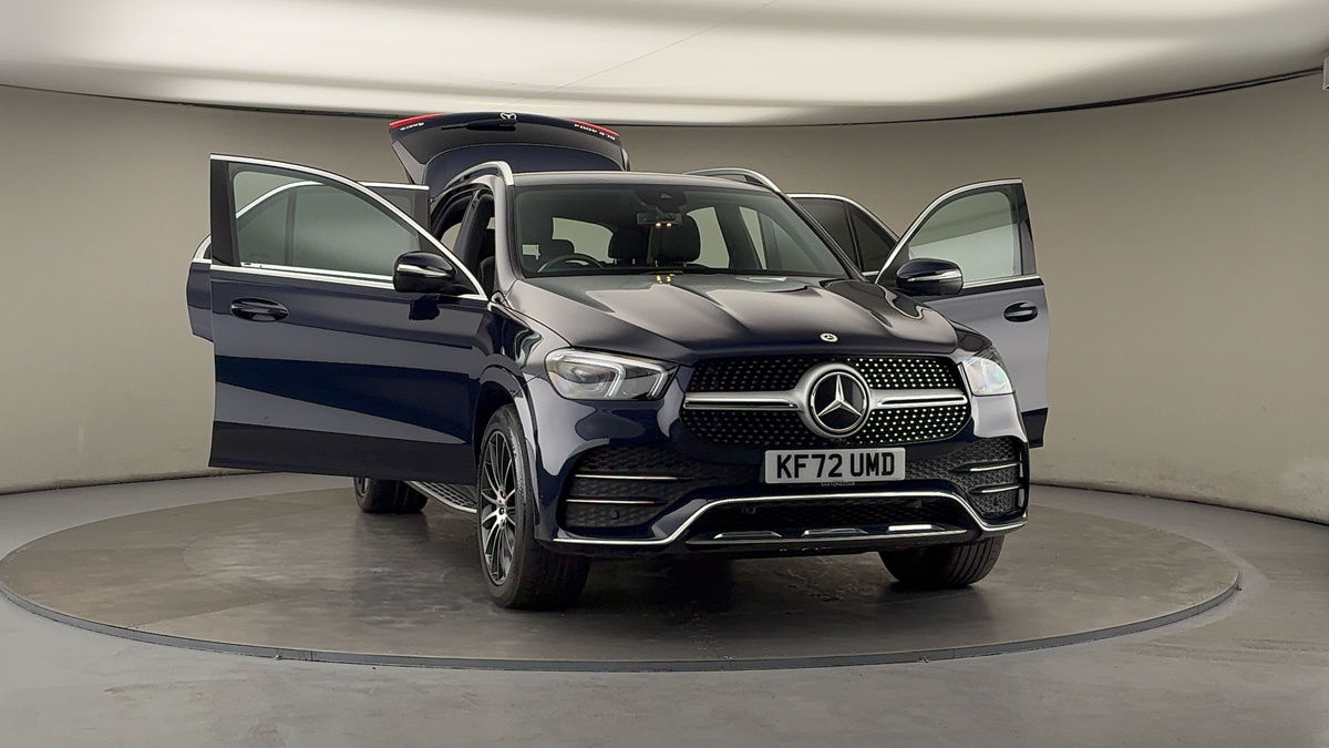 More views of Mercedes-Benz GLE