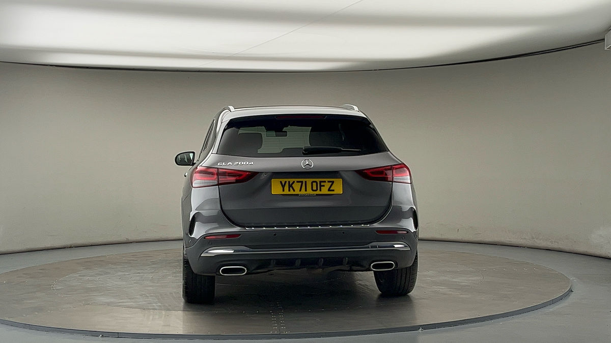 More views of Mercedes-Benz GLA