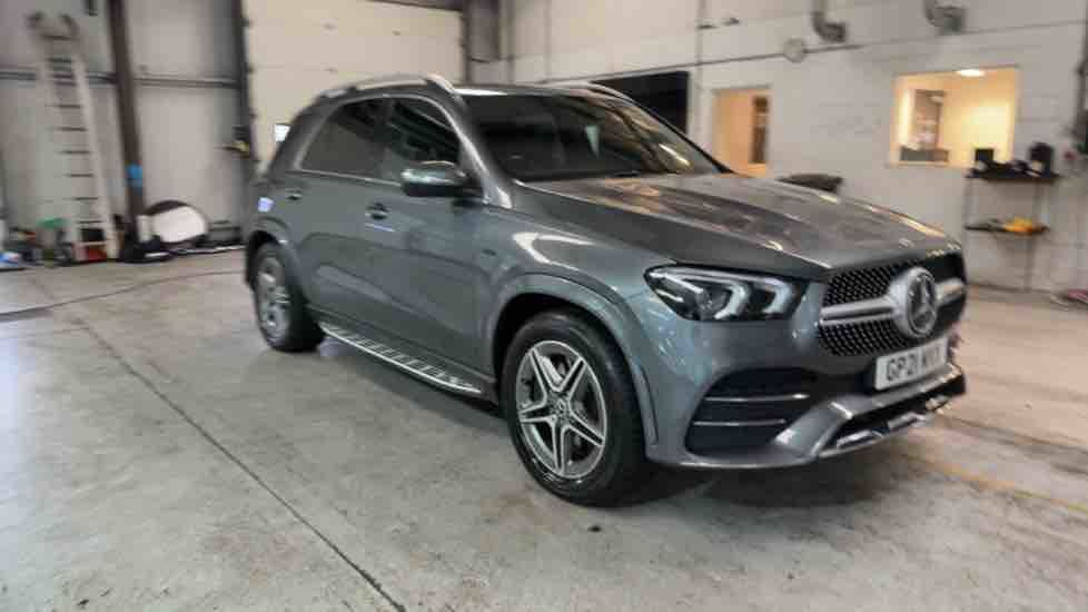 More views of Mercedes-Benz GLE