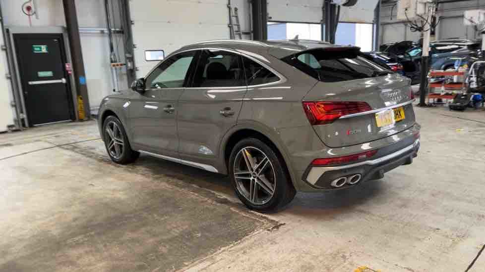 More views of Audi SQ5