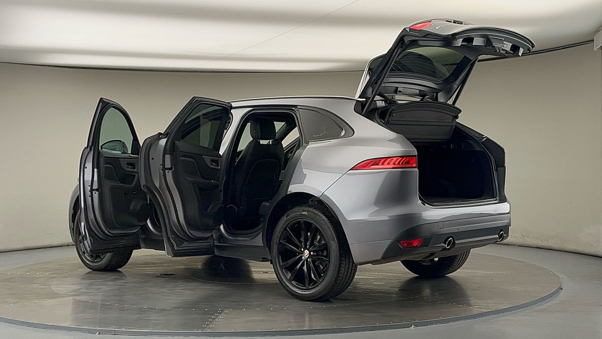 More views of Jaguar F-PACE