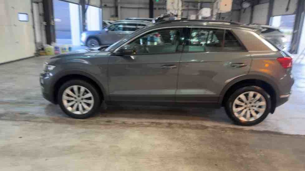More views of Volkswagen T-Roc
