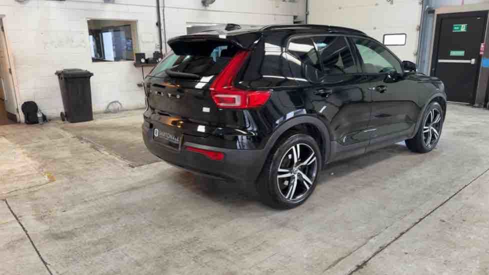 More views of Volvo XC40