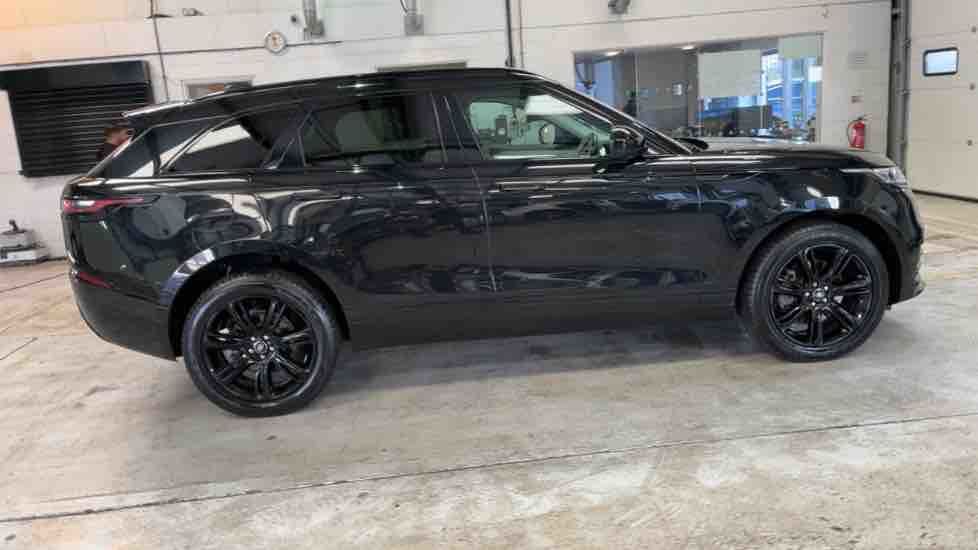 More views of Land Rover Range Rover Velar
