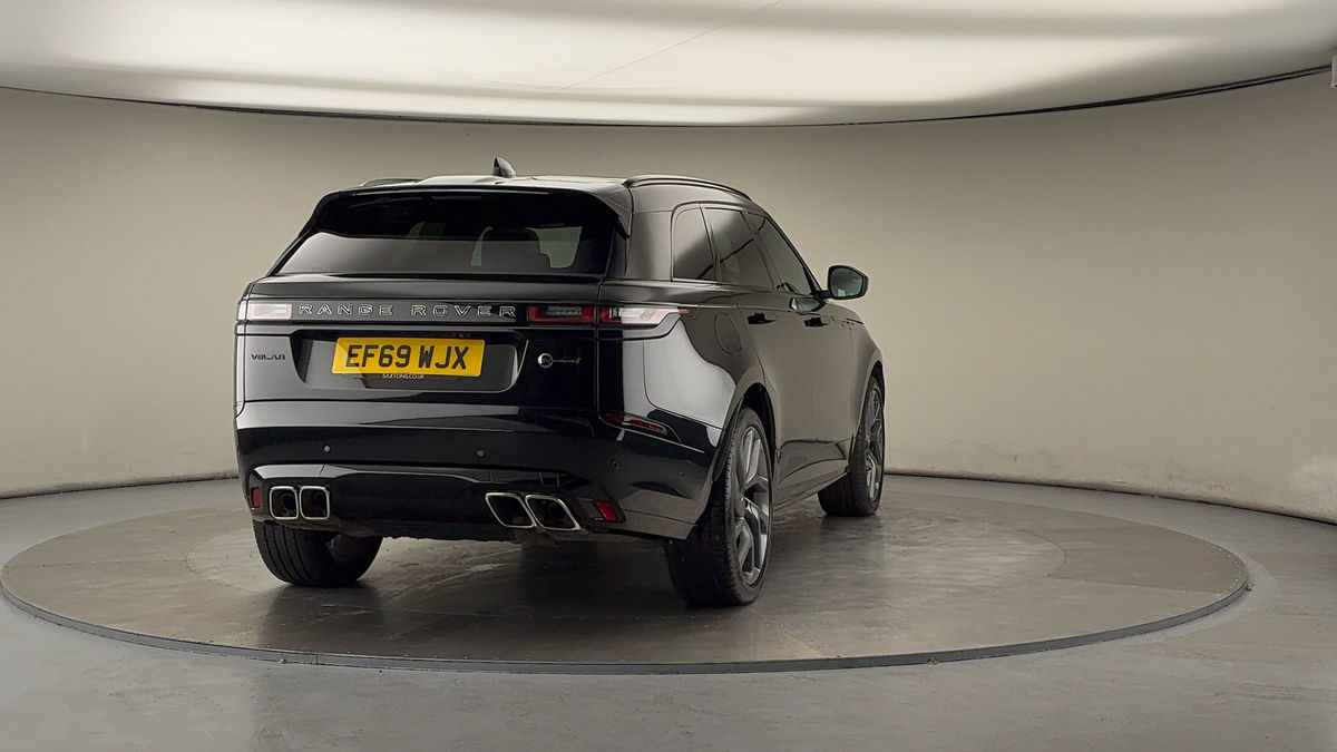 More views of Land Rover Range Rover Velar