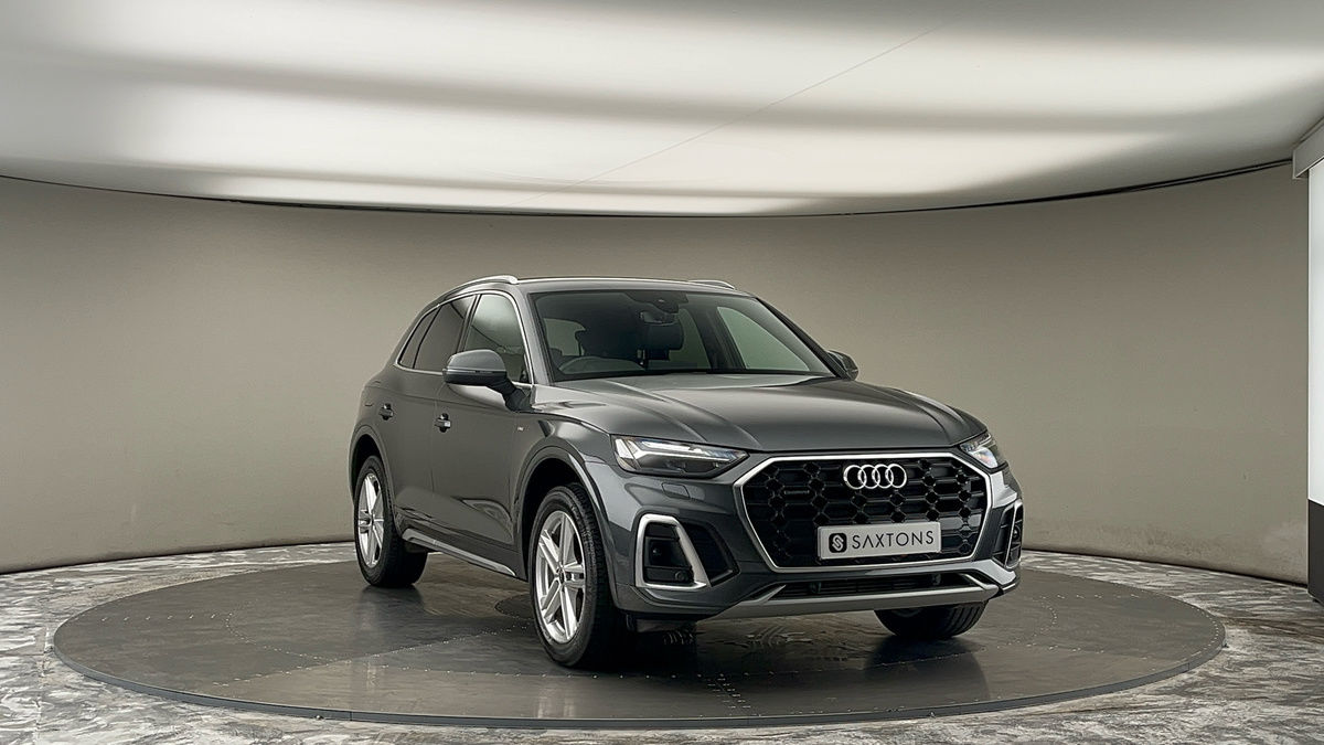 More views of Audi Q5