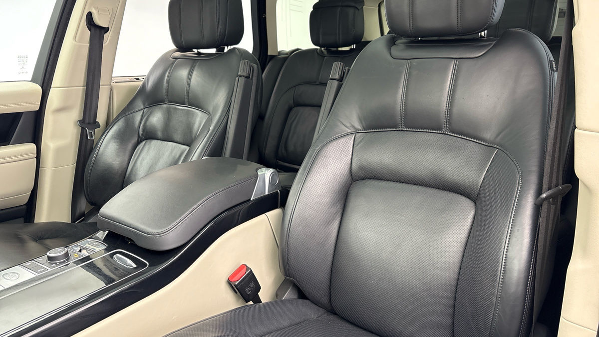 Land Rover Range Rover Image 7