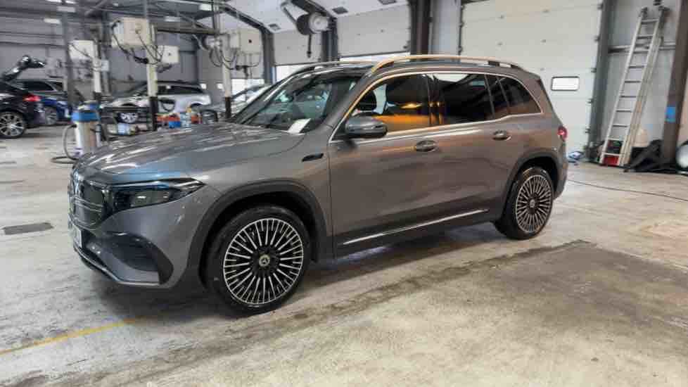 More views of Mercedes-Benz EQB