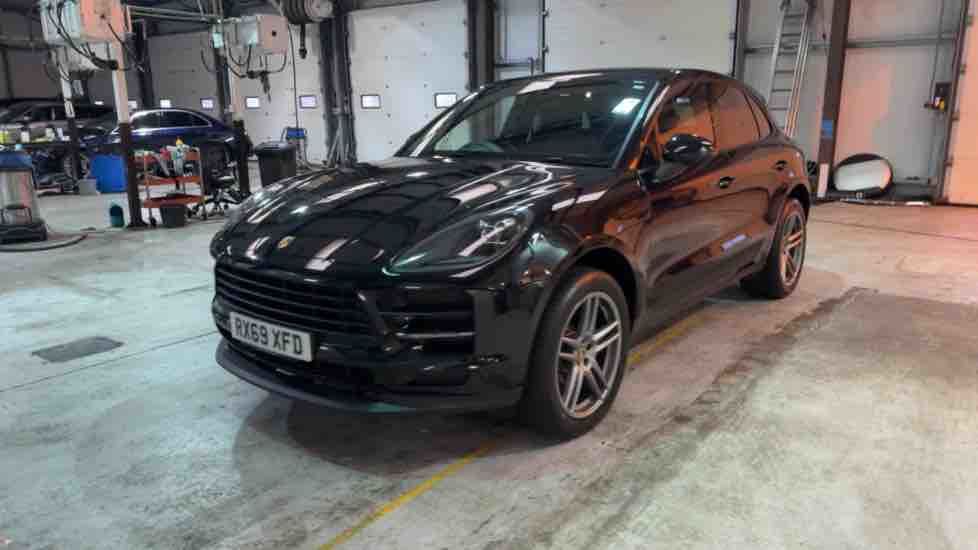 More views of Porsche Macan