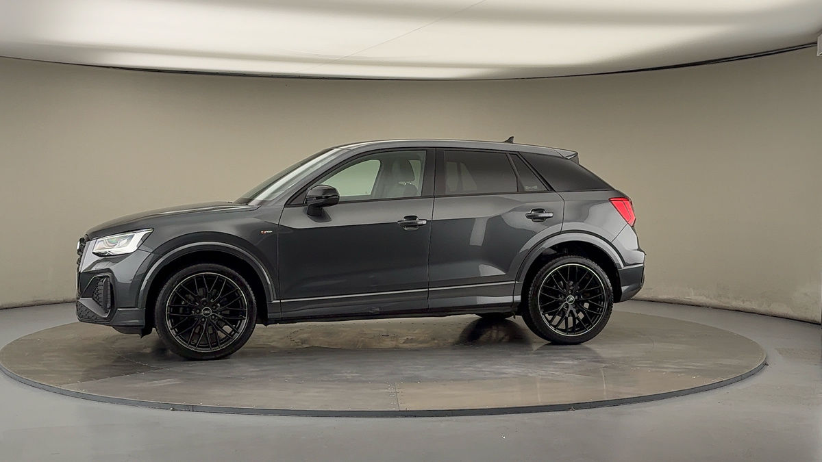 More views of Audi Q2