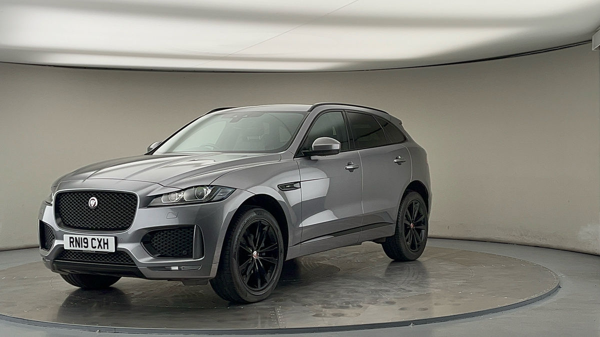 More views of Jaguar F-PACE